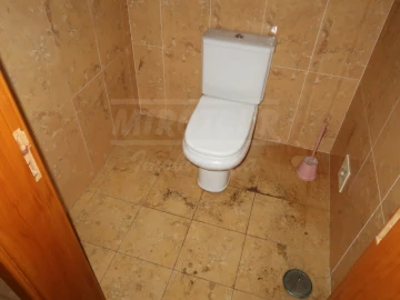 Armazém para Venda em Quinta do Anjo