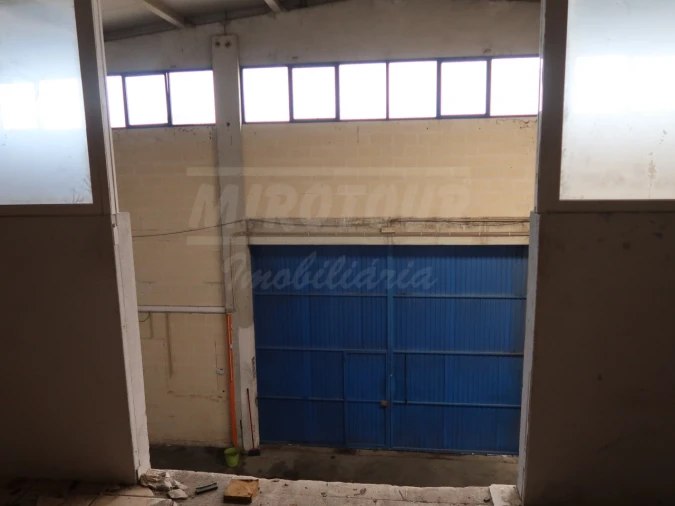 Armazém para Venda em Quinta do Anjo Foto 28