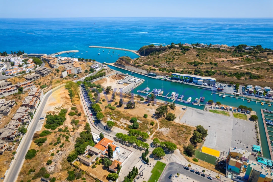 Terreno para Venda em Albufeira e Olhos de Água Foto 9