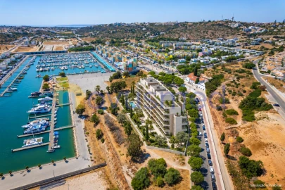 Terreno para Venda em Albufeira e Olhos de Água