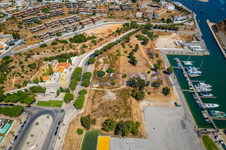 Terreno para Venda em Albufeira e Olhos de Água Foto 3