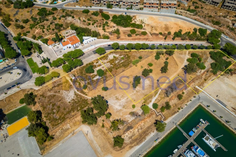 Terreno para Venda em Albufeira e Olhos de Água Foto 5
