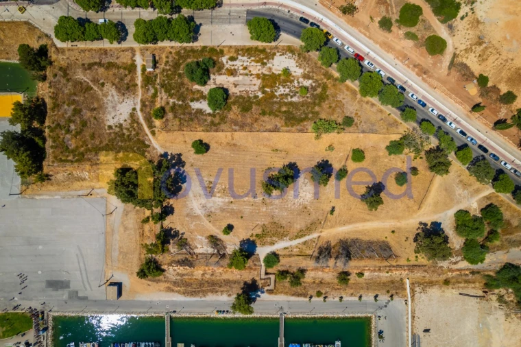 Terreno para Venda em Albufeira e Olhos de Água Foto 6
