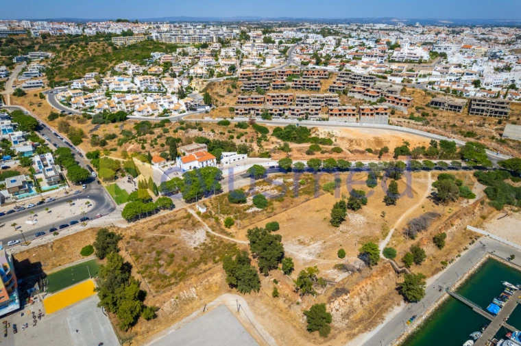 Terreno para Venda em Albufeira e Olhos de Água Foto 10