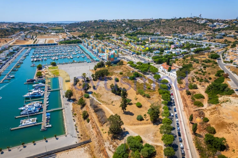Terreno para Venda em Albufeira e Olhos de Água Foto 15