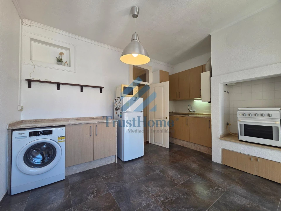 Apartamento T2 para Venda em Campo de Ourique Foto 1