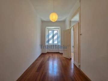 Apartamento T2 para Venda em Campo de Ourique