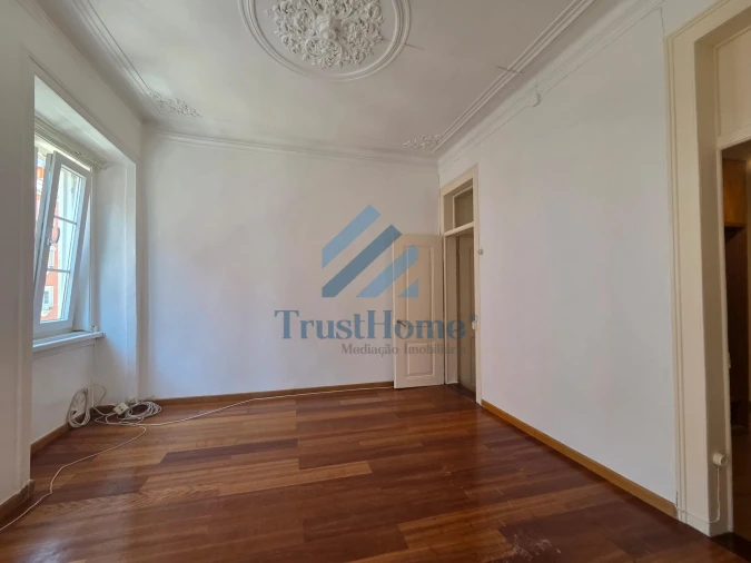 Apartamento T2 para Venda em Campo de Ourique Foto 13