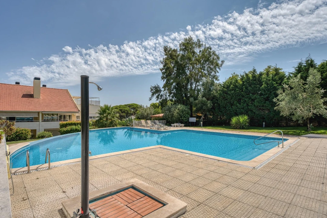 Apartamento T3 para Venda em Alcabideche Foto 33