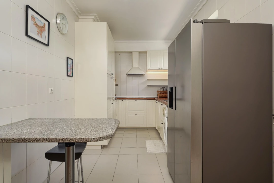 Apartamento T3 para Venda em Alcabideche Foto 8