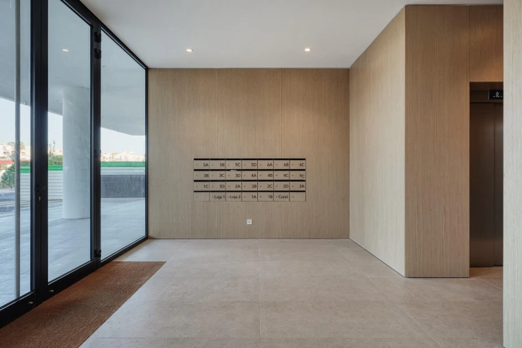 Apartamento T2 para Venda em Barreiro e Lavradio Foto 30