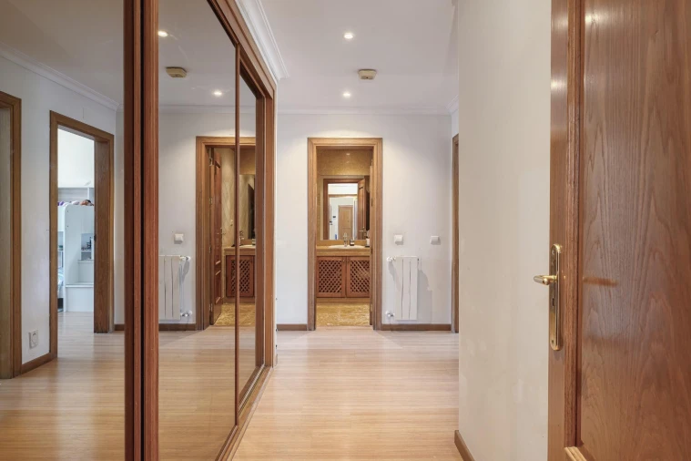 Apartamento T3 para Venda em Alcabideche Foto 10