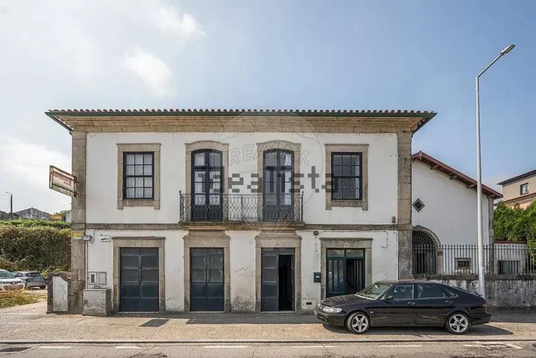 Moradia T6 para Venda em Barcelinhos Foto 2