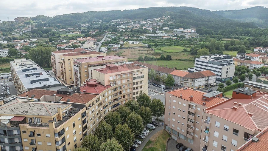 Apartamento T1 para Venda em Povoa de Lanhoso (N. Senhora do Amparo) Foto 7
