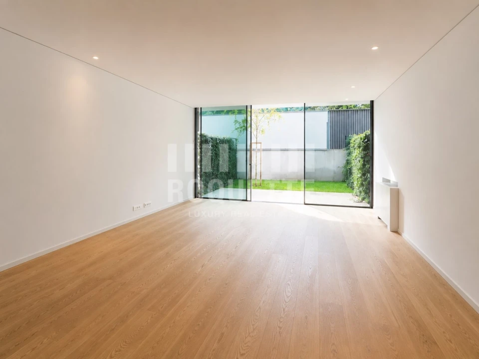 Apartamento T2 para Venda em Aldoar, Foz do Douro e Nevogilde Foto 3