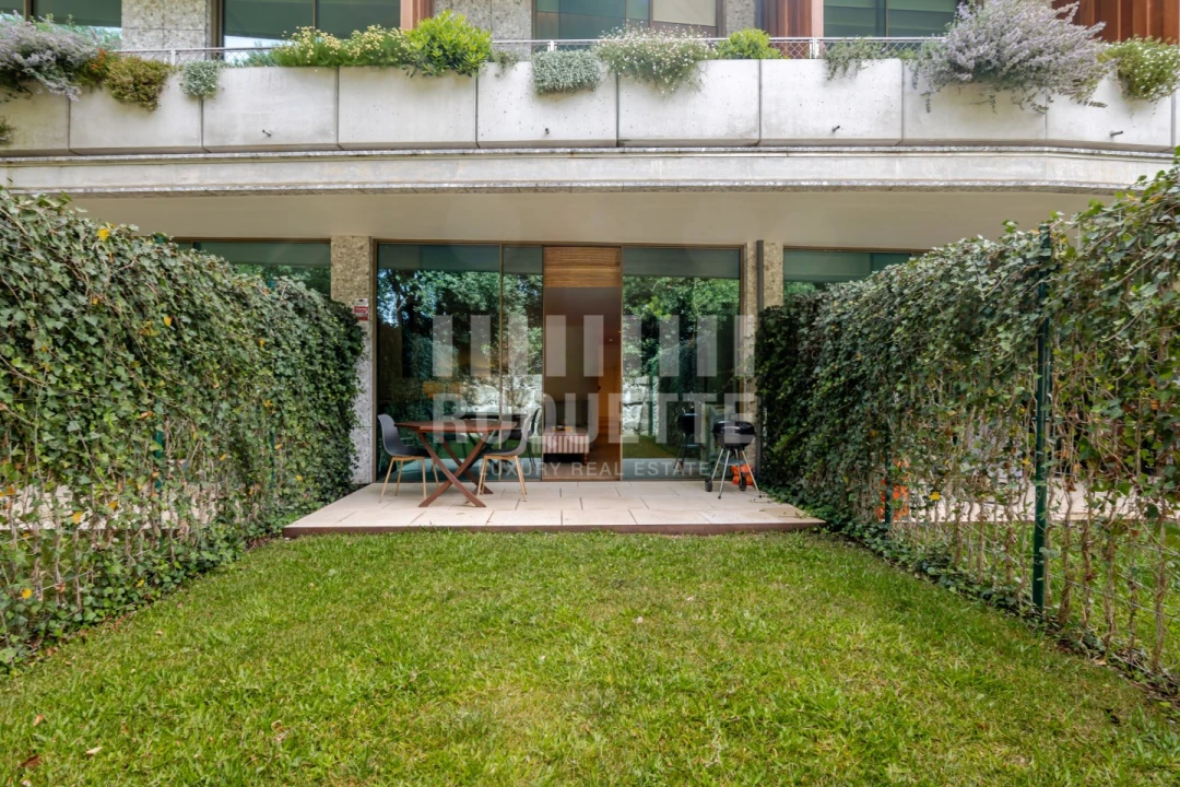 Apartamento T2 para Venda em Aldoar, Foz do Douro e Nevogilde Foto 14