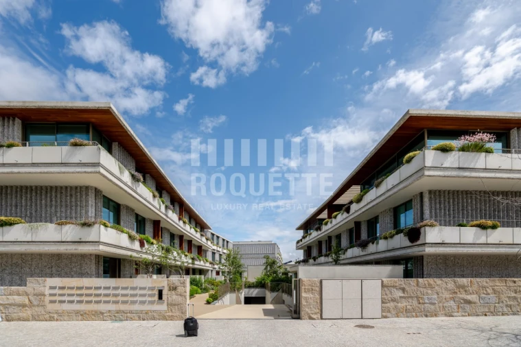 Apartamento T2 para Venda em Aldoar, Foz do Douro e Nevogilde Foto 2
