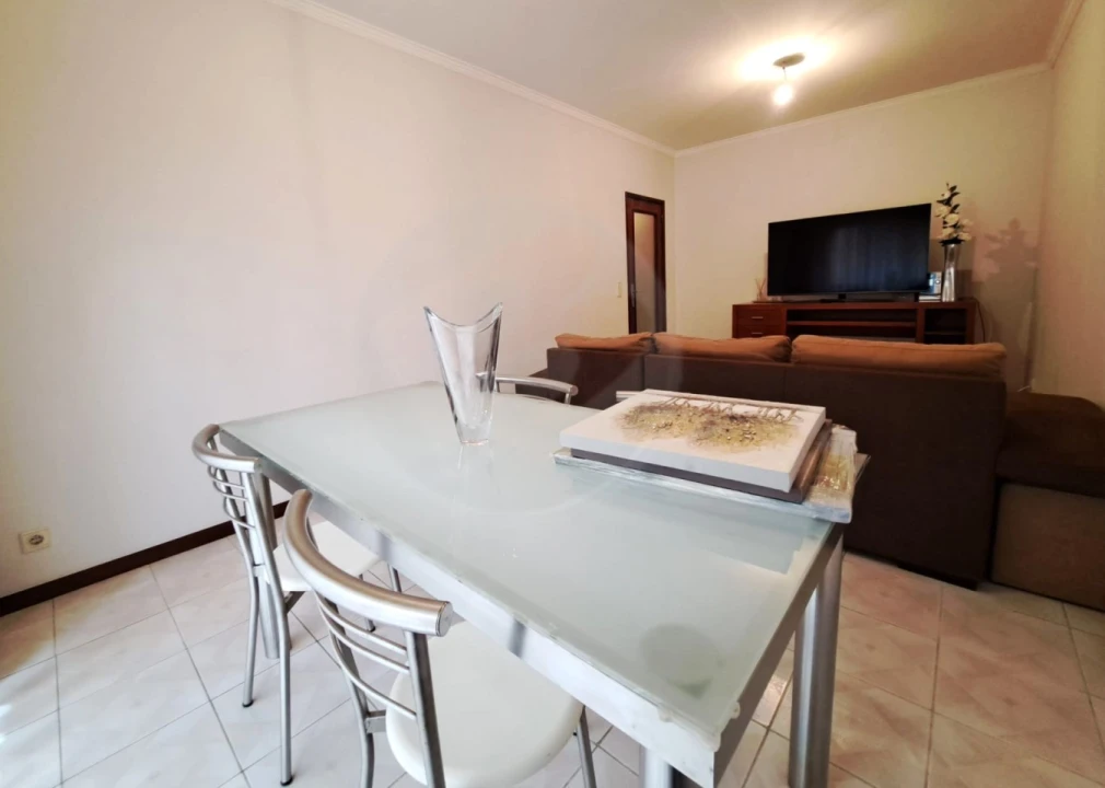 Apartamento T2 para Arrendamento em Aver-O-Mar, Amorim e Terroso Foto 12