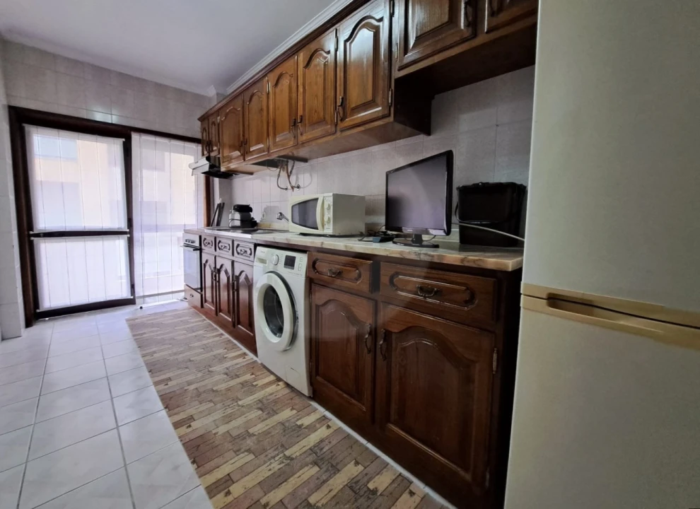 Apartamento T2 para Arrendamento em Aver-O-Mar, Amorim e Terroso Foto 14