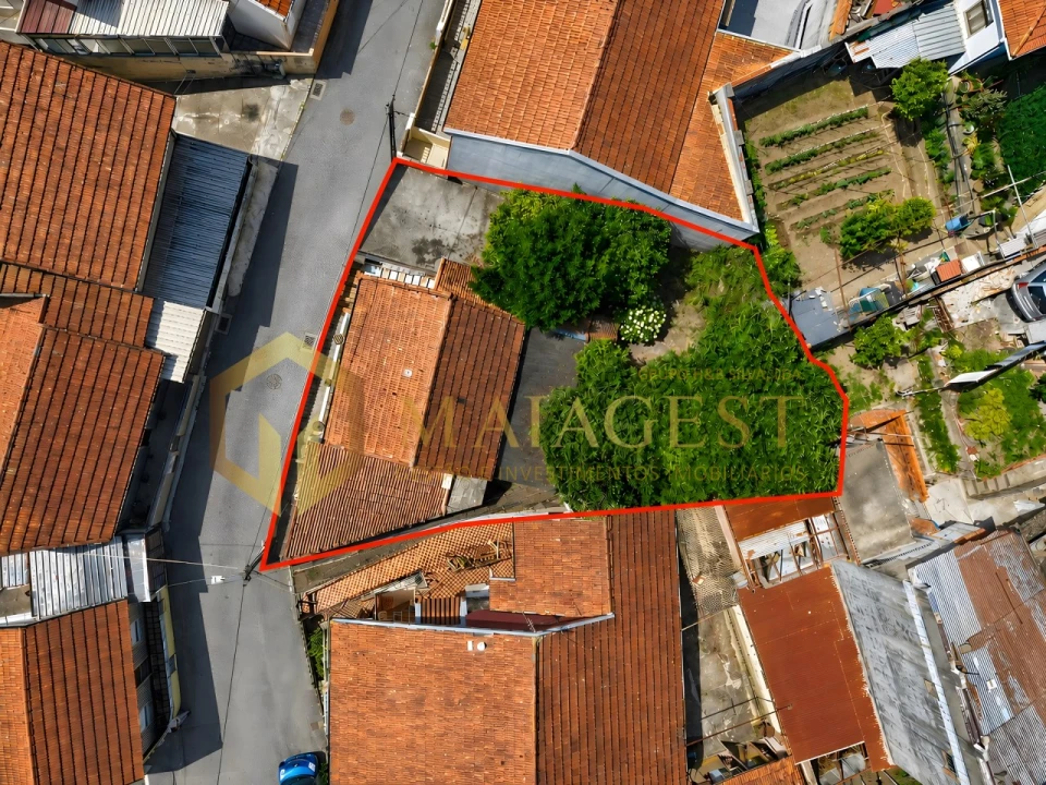 Moradia T3 para Venda em Fânzeres e São Pedro da Cova Foto 3