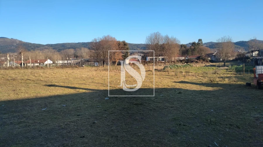 Terreno para Venda em Briteiros Santo Estêvão e Donim Foto 7