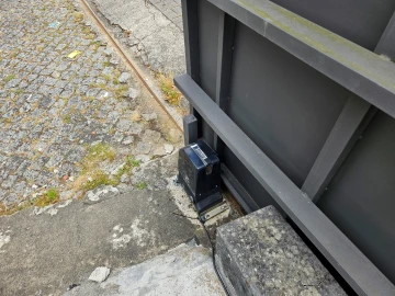 Armazém para Venda em Arões (São Romão)