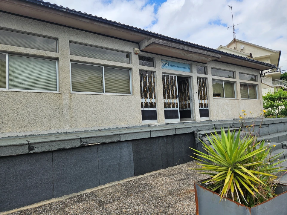 Armazém para Venda em Arões (São Romão) Foto 12