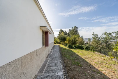Moradia T4 para Venda em Fafe
