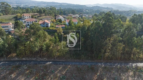 Terreno para Venda em Fafe