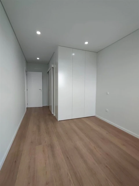 Apartamento T2 para Venda em Azurem