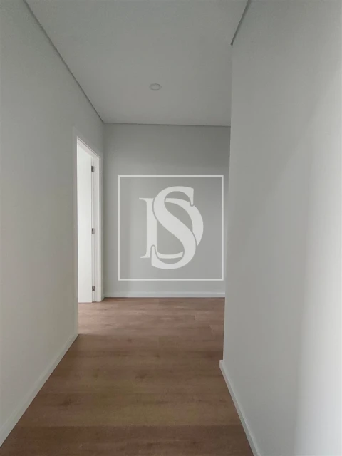 Apartamento T2 para Venda em Azurem