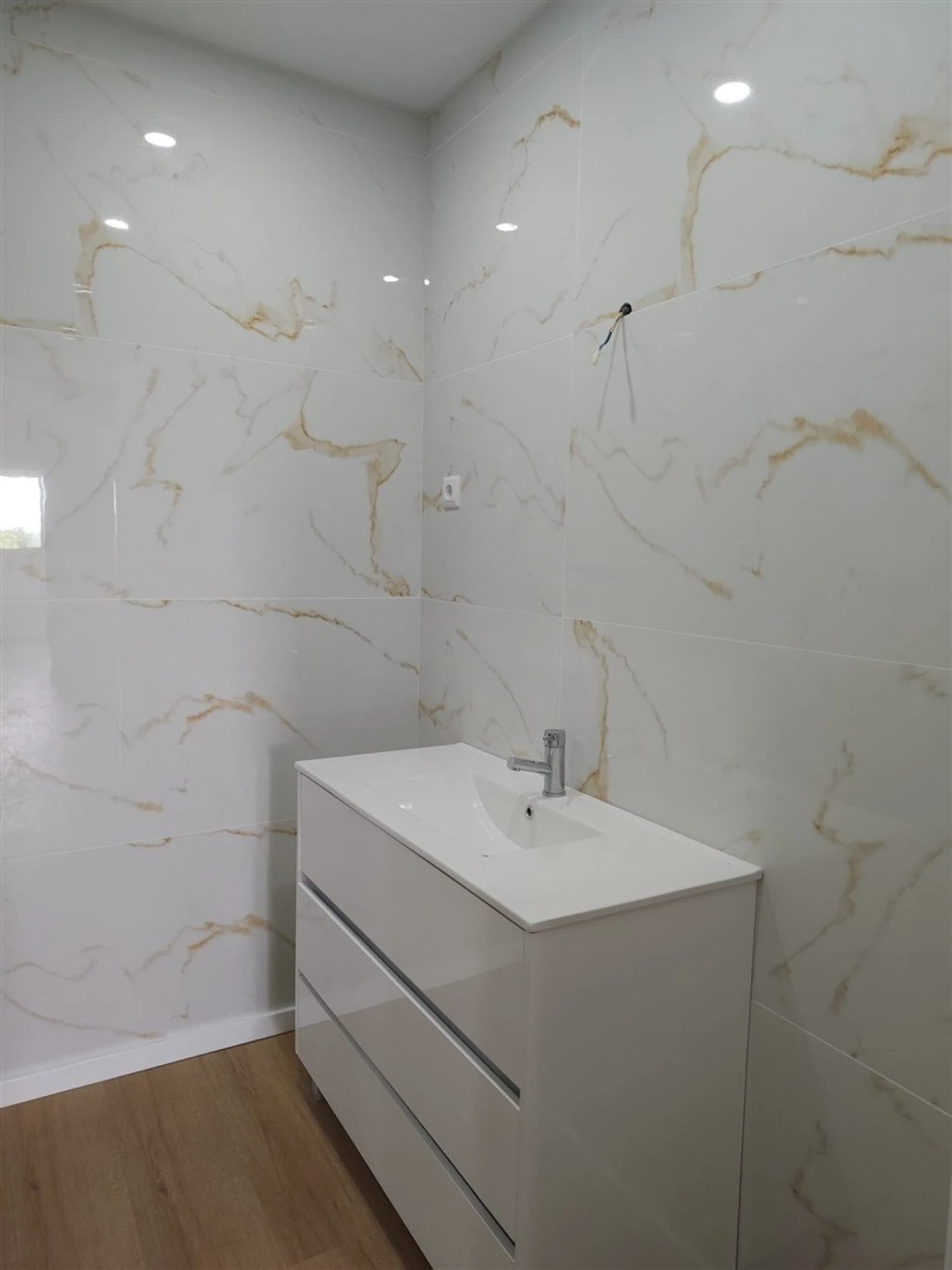 Apartamento T2 para Venda em Azurem Foto 27