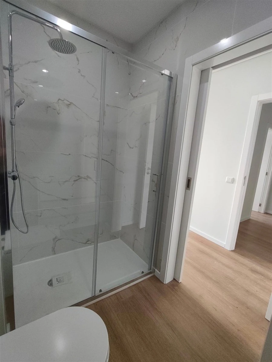 Apartamento T2 para Venda em Azurem Foto 22