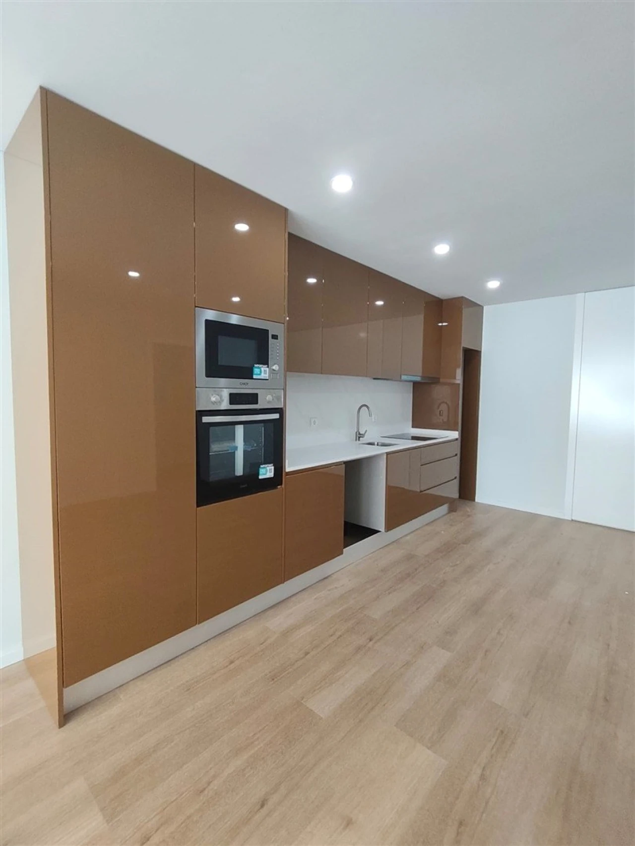 Apartamento T2 para Venda em Azurem Foto 35
