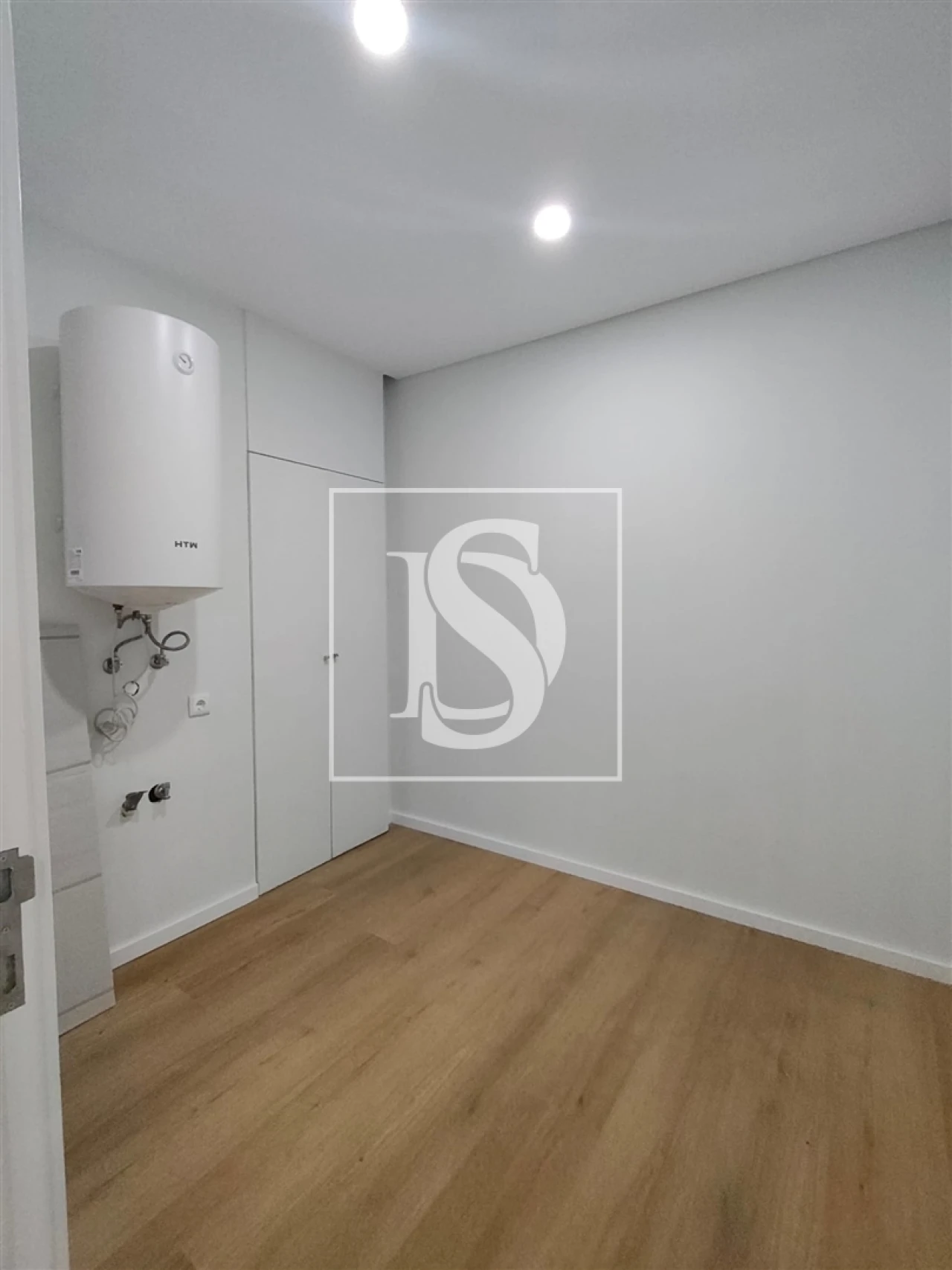 Apartamento T2 para Venda em Azurem Foto 15