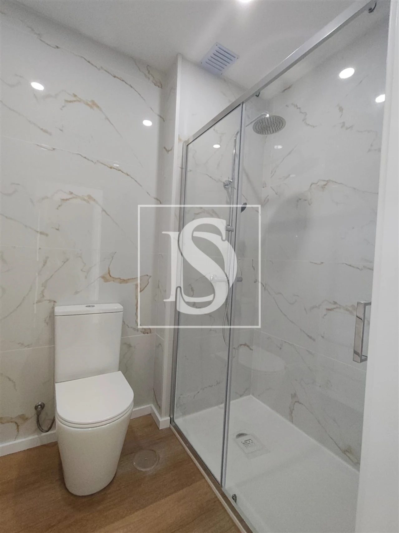Apartamento T2 para Venda em Azurem Foto 5
