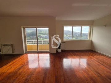 Apartamento T4 para Venda em Costa