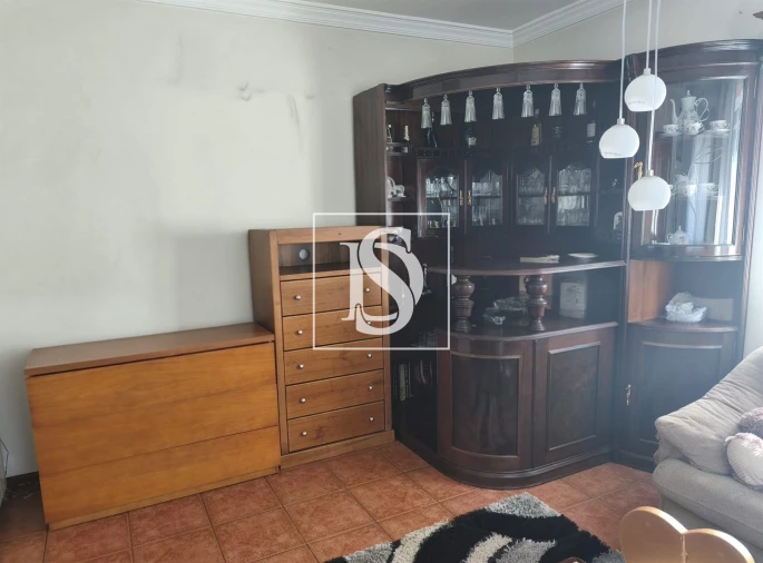 Moradia T3 para Venda em Irivo Foto 13