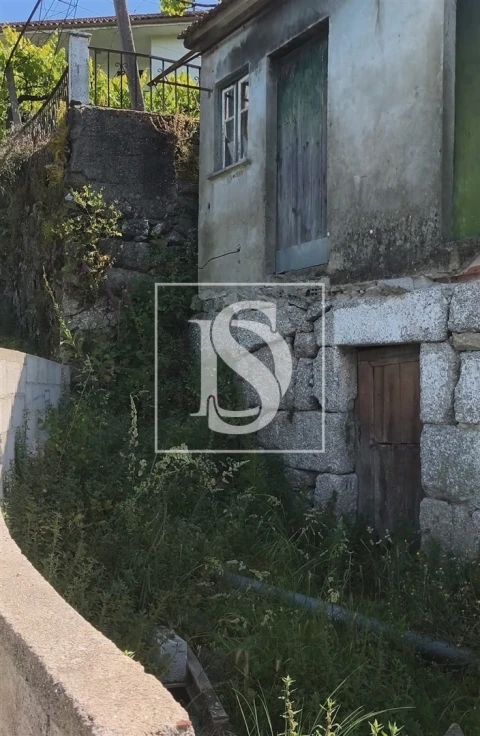 Moradia T2 para Venda em Quinchães