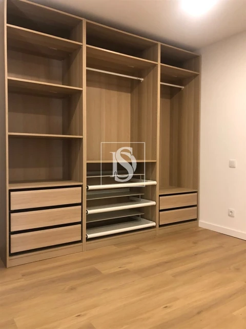Apartamento T3 para Venda em Delães
