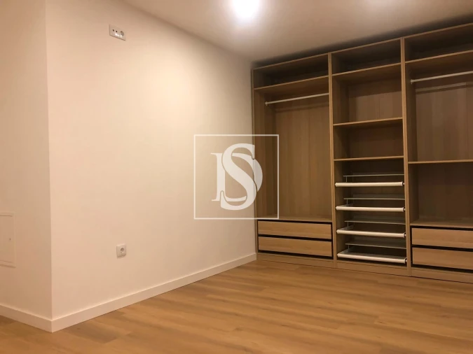Apartamento T3 para Venda em Delães Foto 10