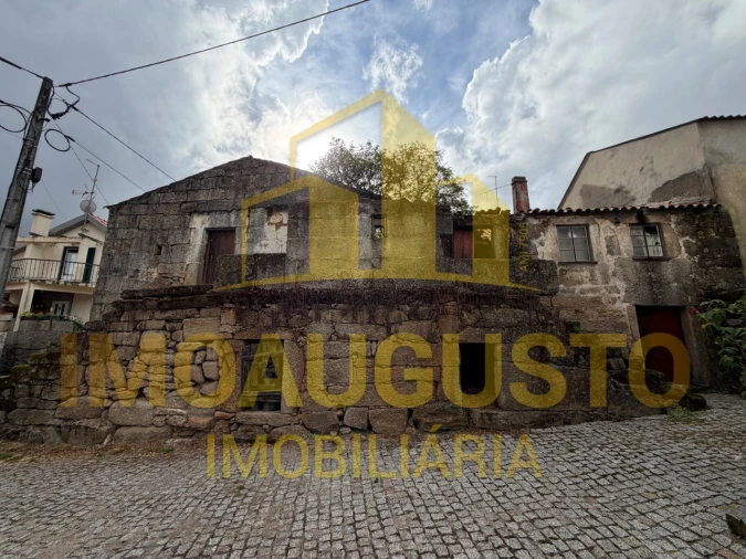 Moradia para Venda em Pousade e Albardo Foto 3
