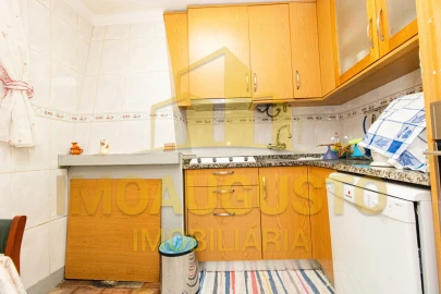 Moradia T3 para Venda em Arcozelo