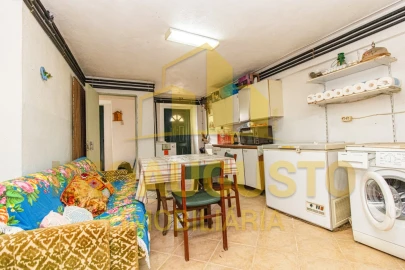 Moradia T3 para Venda em Arcozelo