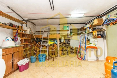 Moradia T3 para Venda em Arcozelo