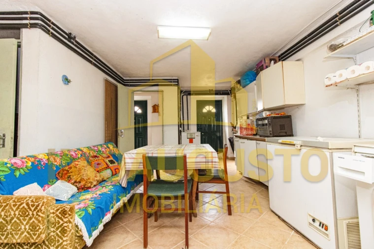 Moradia T3 para Venda em Arcozelo Foto 20