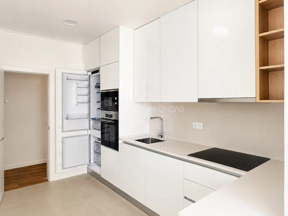 Apartamento T3 para Venda em Almada, Cova da Piedade, Pragal e Cacilhas Foto 5