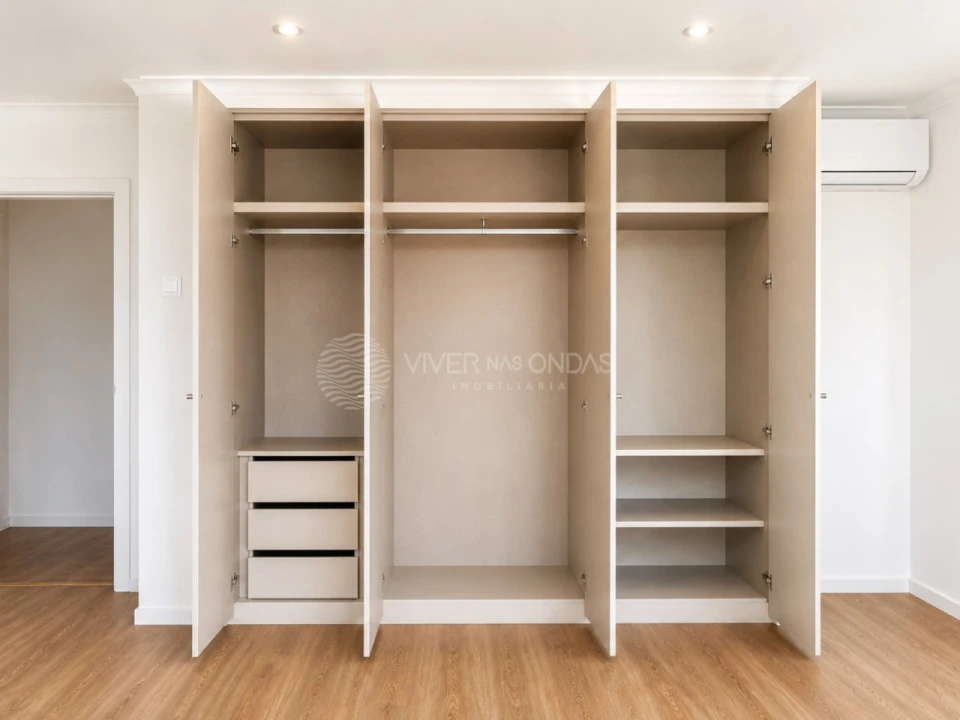 Apartamento T3 para Venda em Almada, Cova da Piedade, Pragal e Cacilhas Foto 13