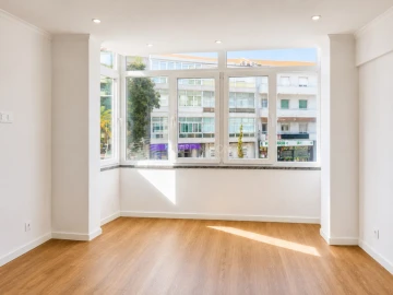 Apartamento T3 para Venda em Almada, Cova da Piedade, Pragal e Cacilhas
