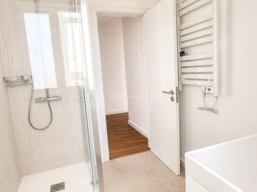 Apartamento T3 para Venda em Almada, Cova da Piedade, Pragal e Cacilhas